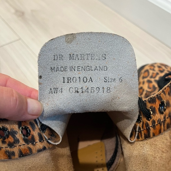 Dr. Martens Leopard Print Boots Size US8/UK6 - Picture 5 of 6